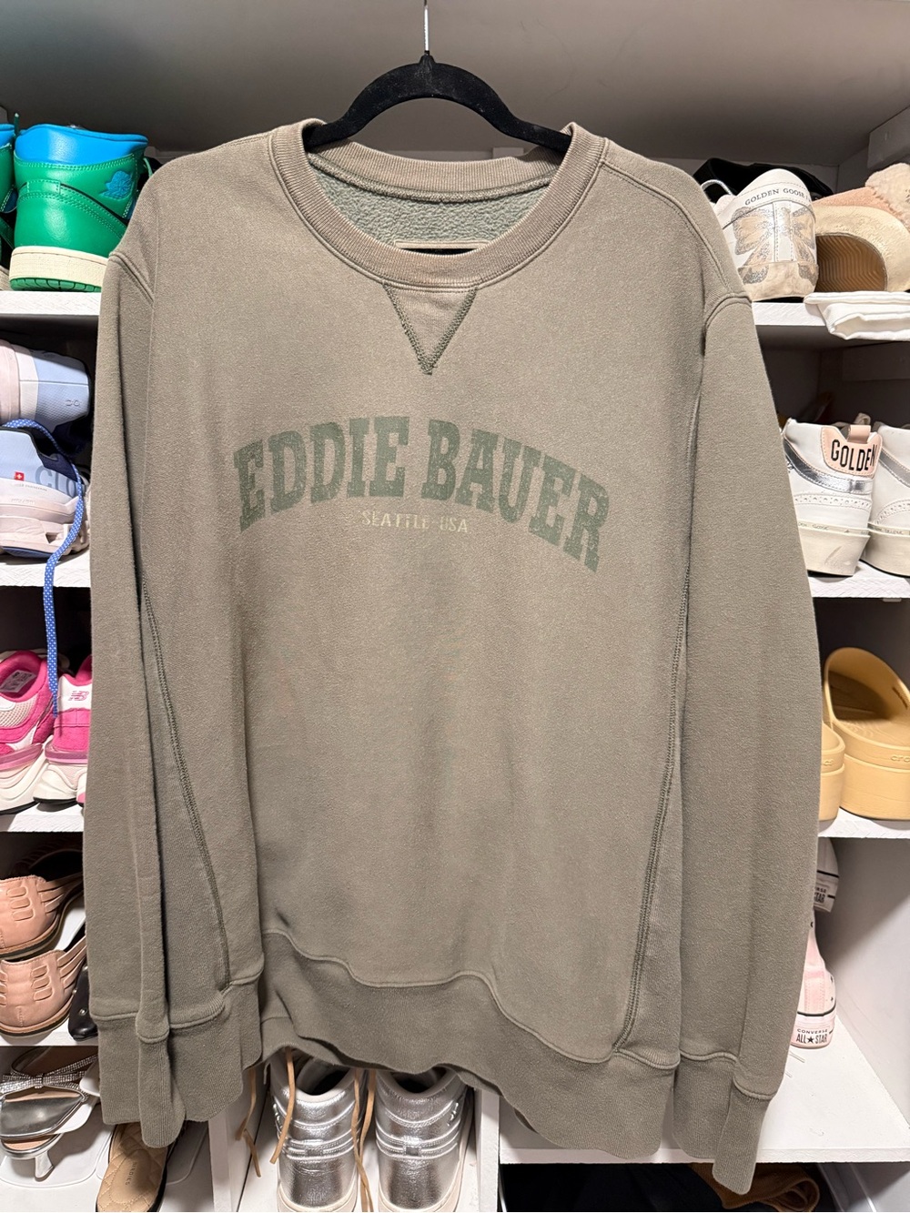 Vintage Eddie Bauer Men's Olive Crewneck Sweatshirt
